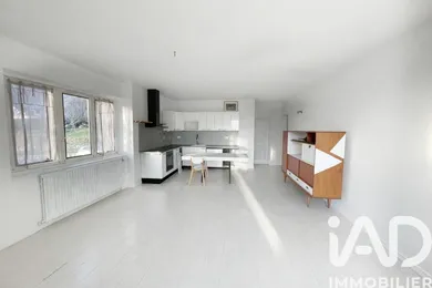 Appartement à Saint-Jean-d'Arvey (73230)