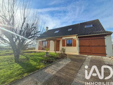 Detached house in Chemilly-sur-Serein (89800)