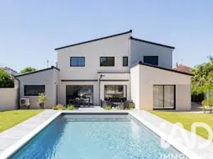 Building plot in Coutevroult (77580)