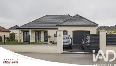 Terrain à bâtir à Coutevroult  (77580)