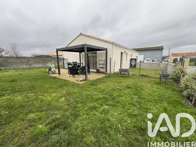 House in Orée d'Anjou (49270)