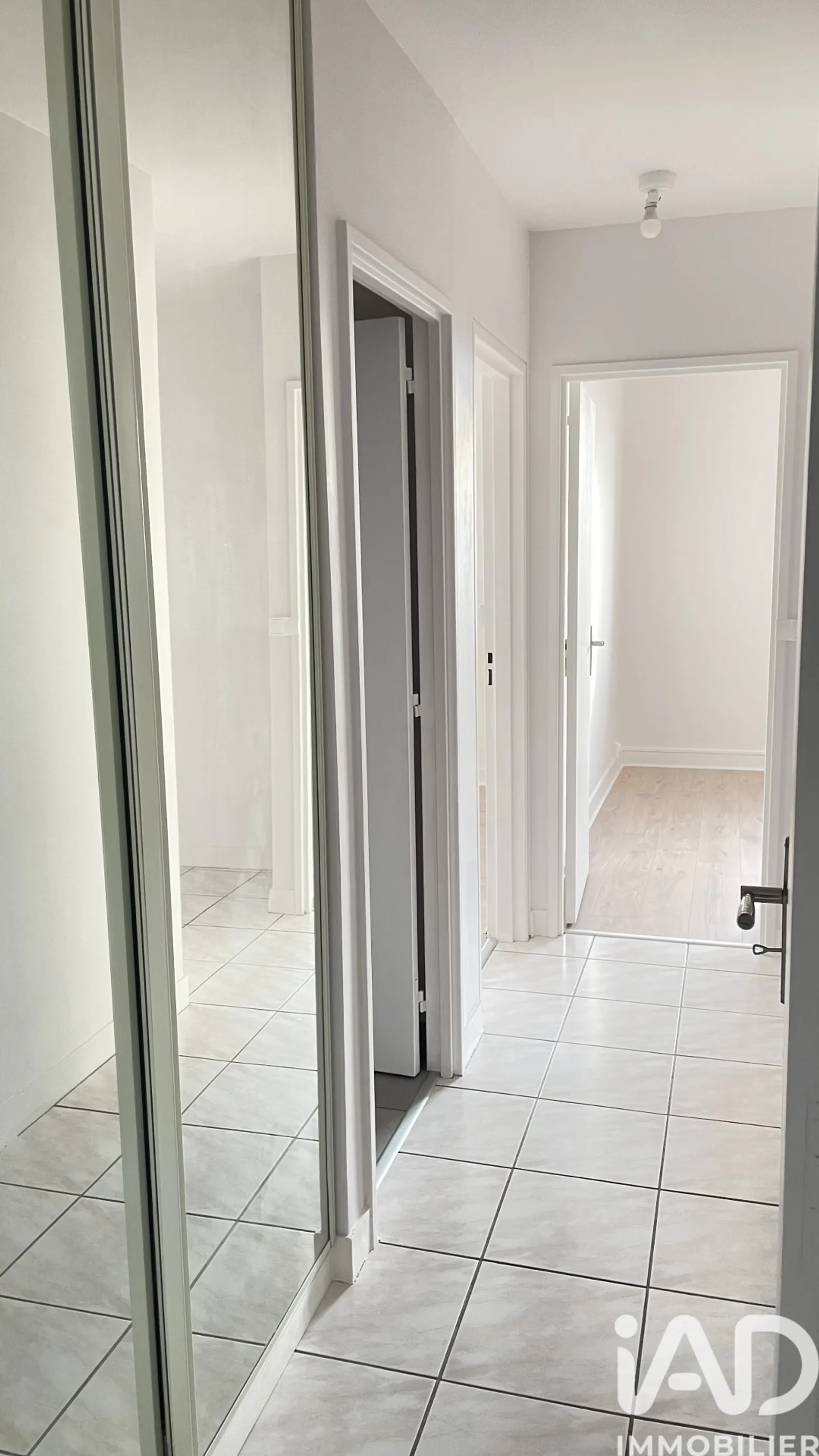 Vente appartement à Pontoise (95300) : appartement 4 pièces 87 m² — 3