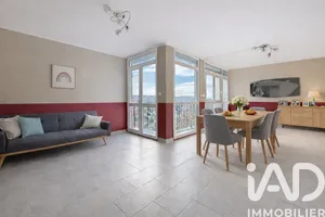 Apartment in Boussy-Saint-Antoine (91800)