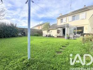 House in Indre (44610)