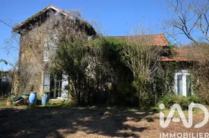 House in Riscle (32400)