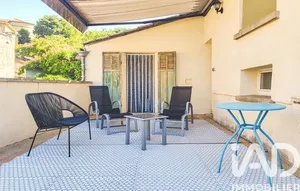 Maison de village à Saint-Quentin-la-Poterie (30700)