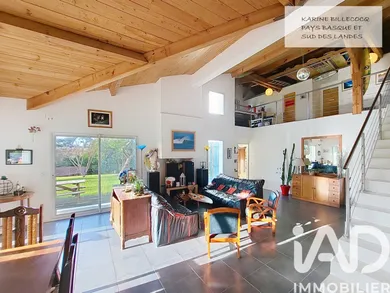 Architectural house in Saint-Jean-de-Luz (64500)