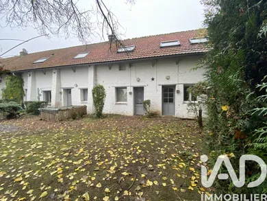 Immeuble à Lambres-lez-Douai (59552)