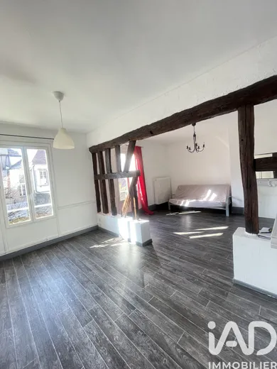 Immeuble à Sens (89100)