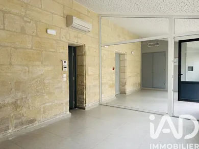 Building in Beaucaire (30300)