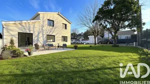 House in Pessac (33600)