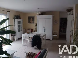 Maison à Gençay (86160)