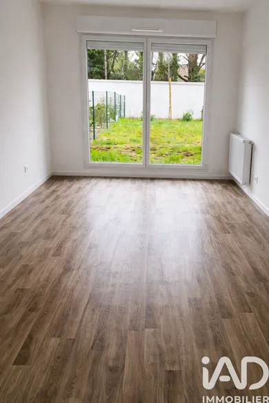 Apartment in Créteil (94000)