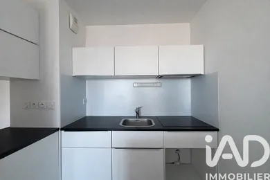 Apartment in La Rochelle (17000)