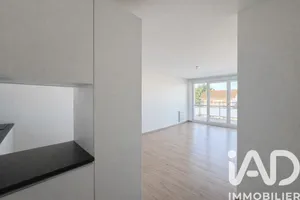 Apartment in La Rochelle (17000)