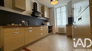 Townhouse in Sainte-Gemmes-sur-Loire (49130)