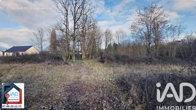 Terrain à bâtir à Allogny (18110)