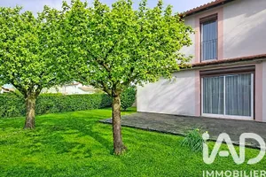 Maison à Pau (64000)