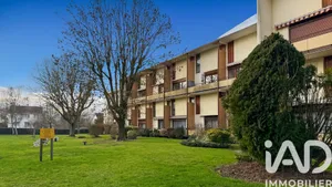 Apartment in Brie-Comte-Robert (77170)