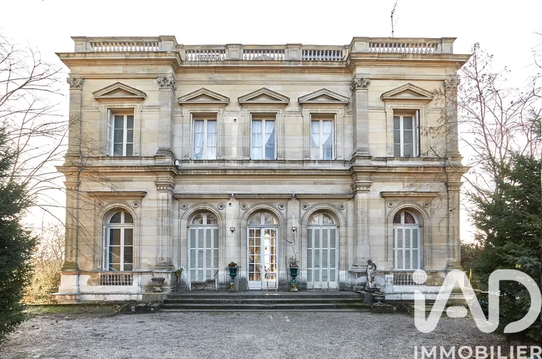 Maison 14 pièces 338 m² · à Saint-Aubin-lès-Elbeuf · 338 m² · 704 999 €