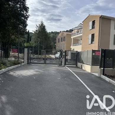 Duplex à Aix-en-Provence (13100)