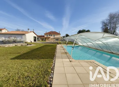 House in Lezoux (63190)