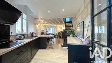 Maison de ville à Bordeaux (33000)