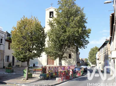 Immeuble à Marseille (13015)