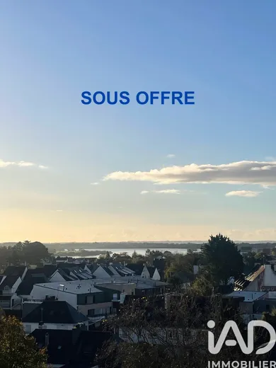 Apartment in Vannes (56000)