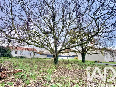 Land in Fontenay-le-Comte (85200)