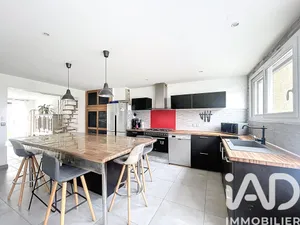 House in Dampierre-le-Château (51330)