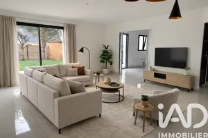 House in Trélazé (49800)