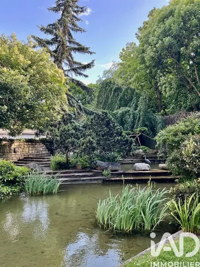 Apartment in Châtillon (92320)