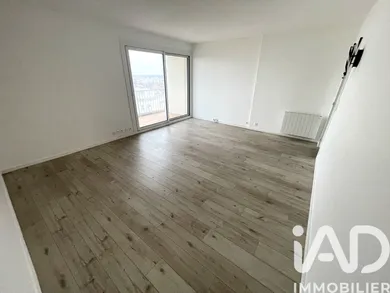 Apartment in Royan (17200)