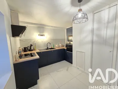 Duplex in La Chapelle-Saint-Luc (10600)
