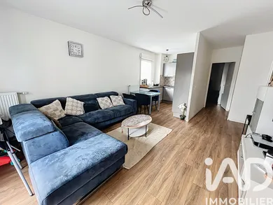Apartment in Thiais (94320)