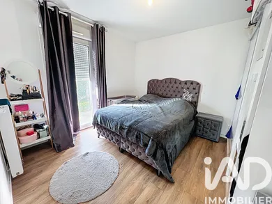 Apartment in Thiais (94320)