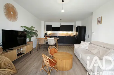 Apartment in Athis-Mons (91200)