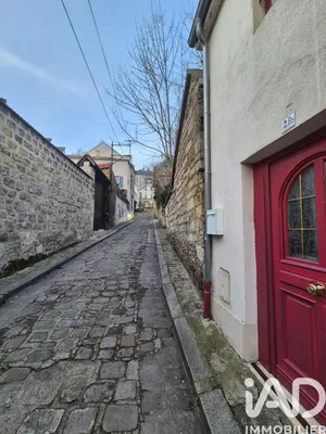 Apartment in Pontoise (95300)