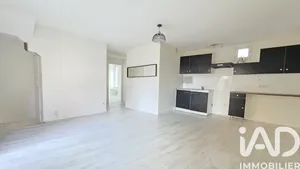 Apartment in Aubergenville (78410)