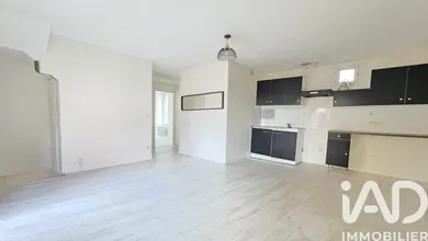 Apartment in Aubergenville (78410)