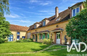 Longere in Vaumort (89320)