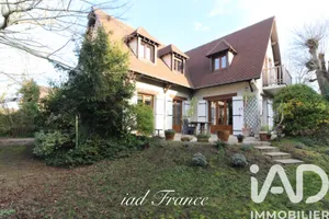 Maison à Vernouillet (78540)