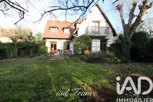 Maison à Vernouillet (78540)