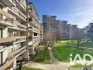 Appartement à Grenoble (38100)