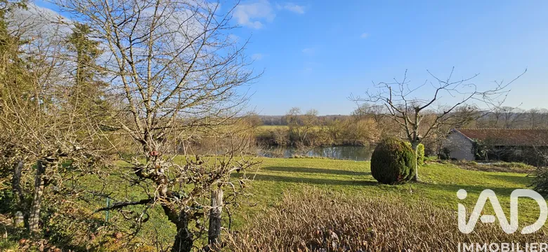 Maison 5 pièces 142 m² · à Ray-sur-Saône · 142,3 m² · 153 000 €
