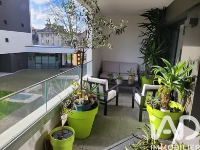 Apartment in Nantes (44000)