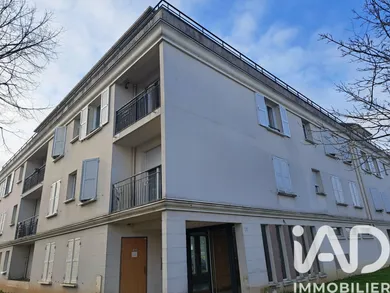 Appartement à Savigny-le-Temple (77176)