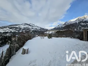 Park home in Puy-Saint-Eusèbe (05200)