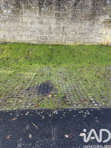 Parking à Bordeaux (33000)